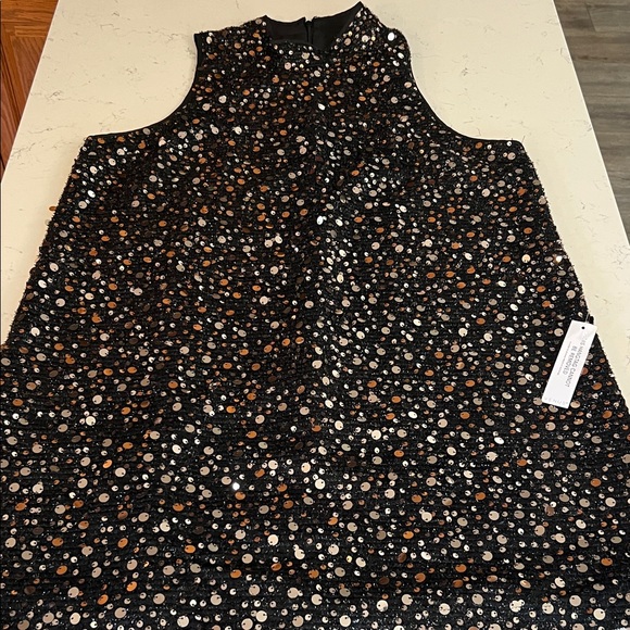 VENUS Black and Gold Sequin Dress - Picture 1 of 4